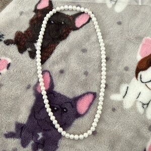 Elegant White Pearl Necklace